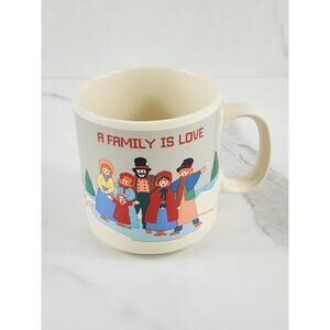 Christmas Russ Coffee Mug Teacup 10oz A Family Is Love 3 3/4" Holiday Korea
